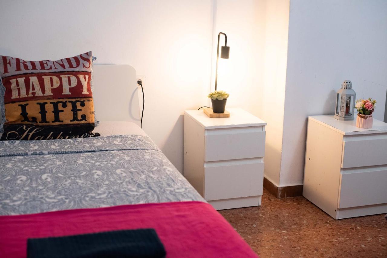 Eixample Private Rooms Barcelona Eksteriør bilde