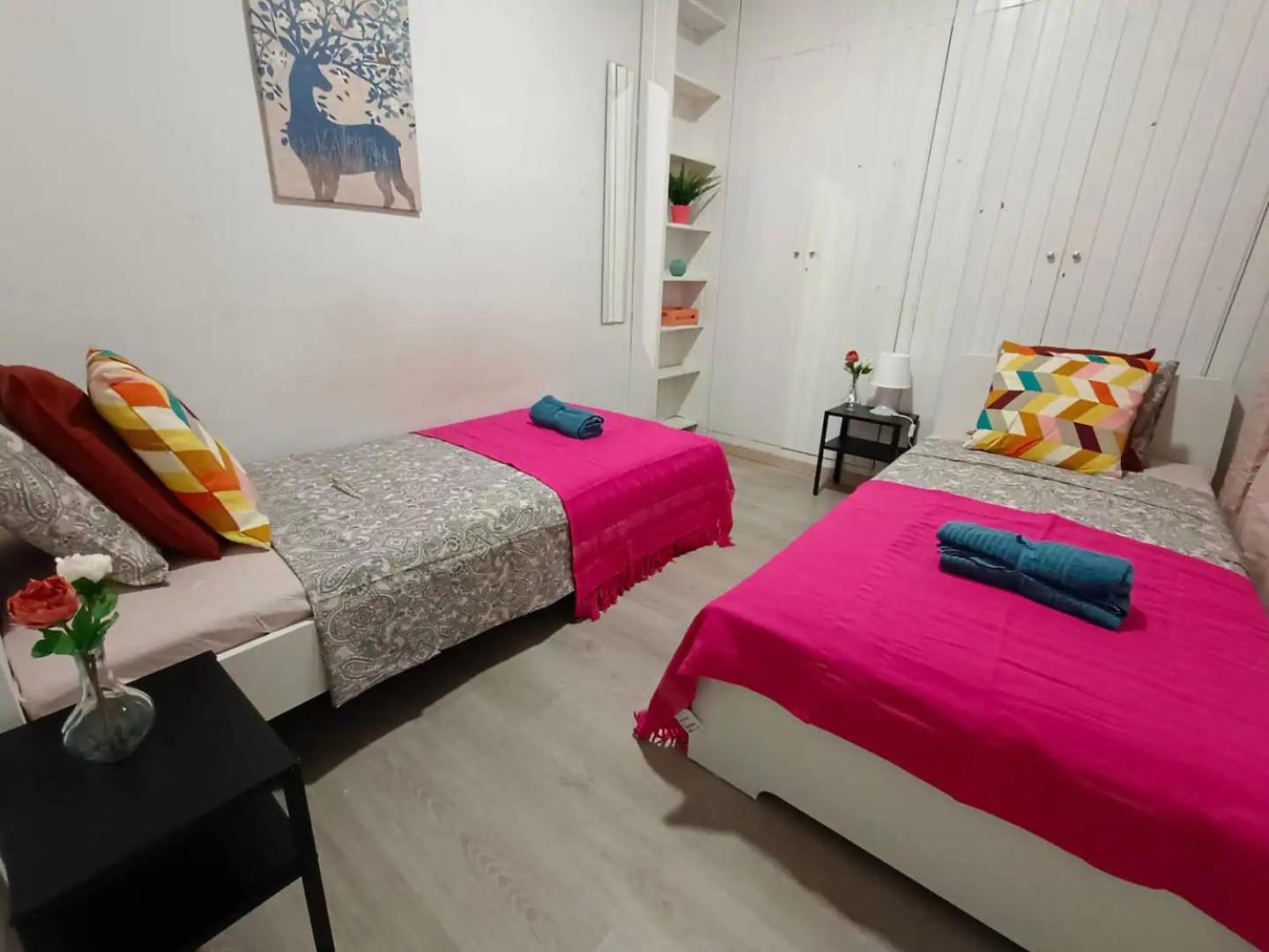 Eixample Private Rooms Barcelona Eksteriør bilde