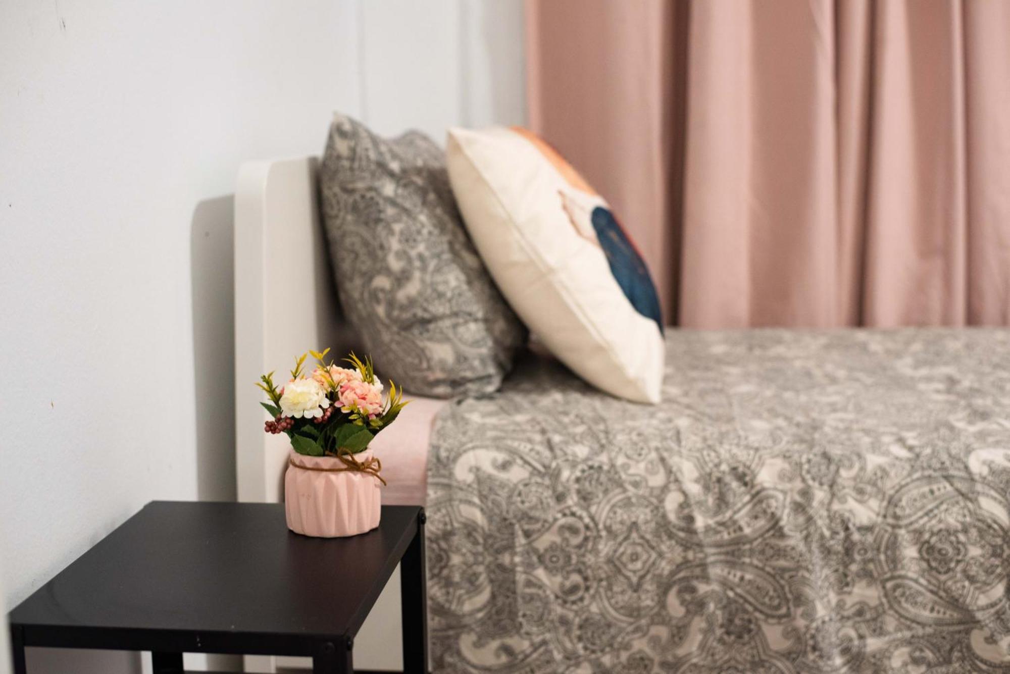 Eixample Private Rooms Barcelona Eksteriør bilde